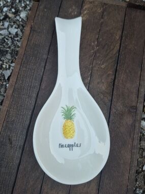Rae Dunn Pineapple Ceramic Spoon Rest - 2017 Artisan Collection